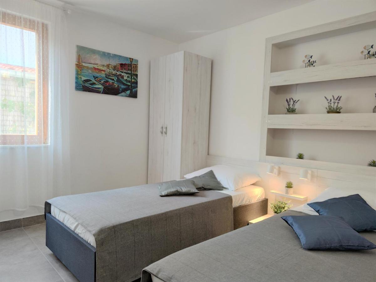 Apartments Rak Vis Kültér fotó