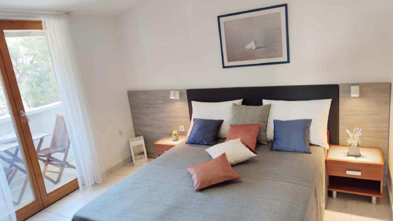 Apartments Rak Vis Kültér fotó