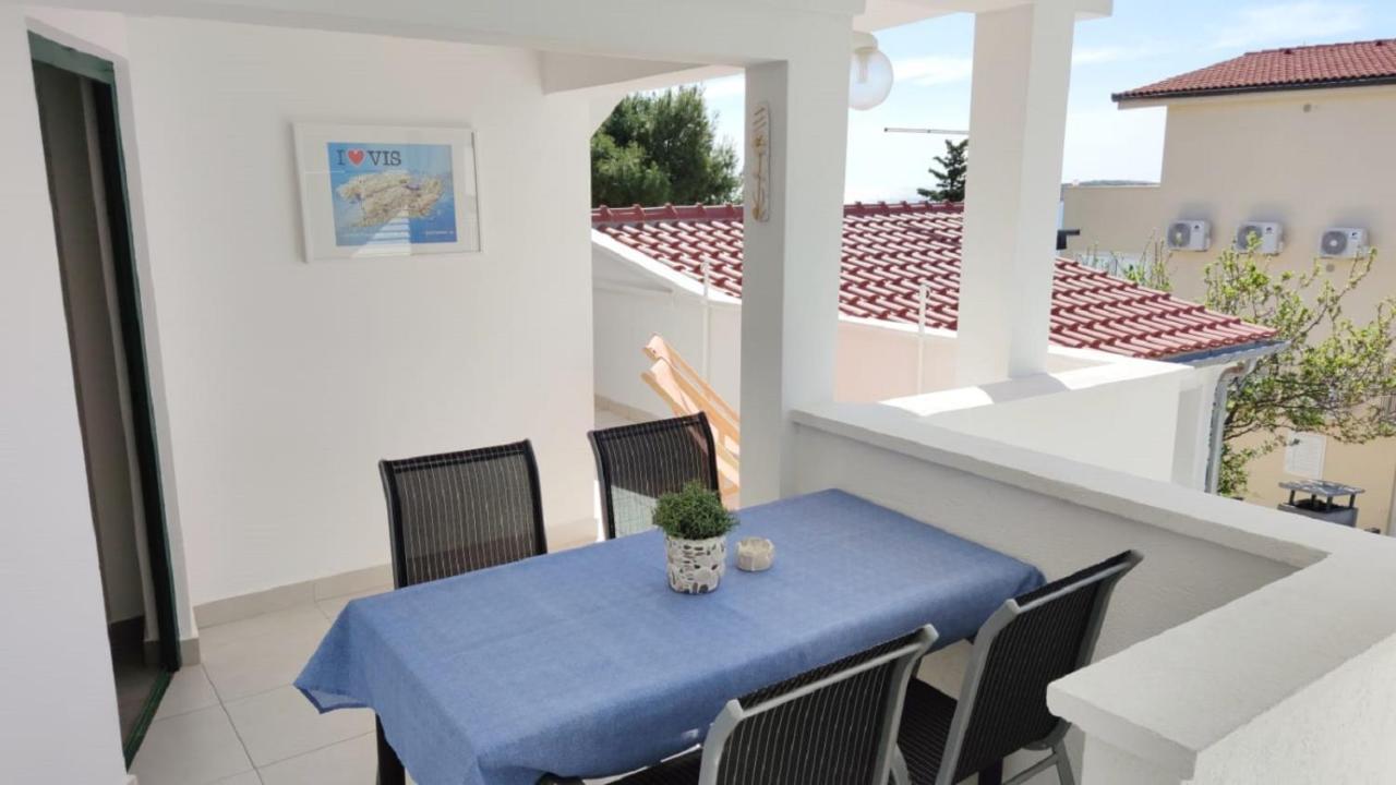 Apartments Rak Vis Kültér fotó